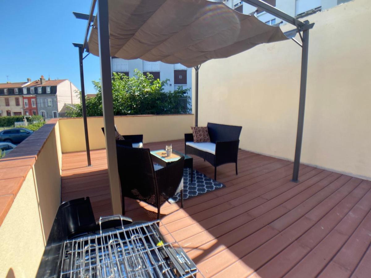 Studio Climatise Et Grande Terrasse Tarbes Centre المظهر الخارجي الصورة