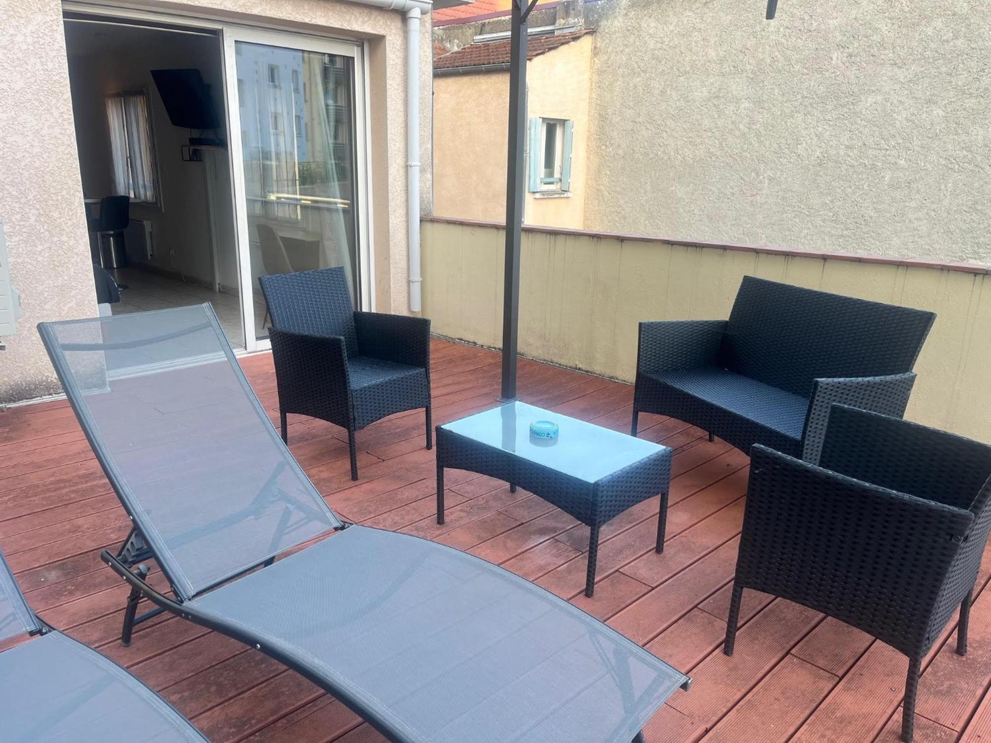 Studio Climatise Et Grande Terrasse Tarbes Centre المظهر الخارجي الصورة